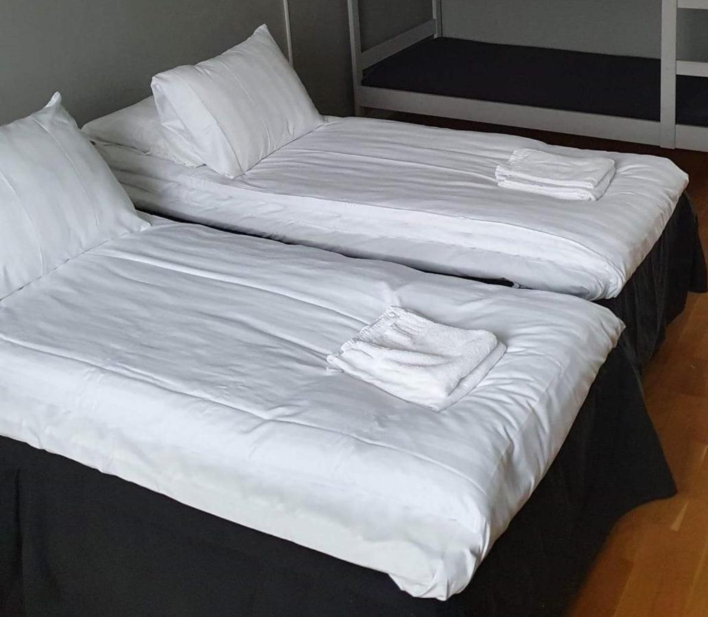 Hotell เอสคิสทูนา ภายนอก รูปภาพ