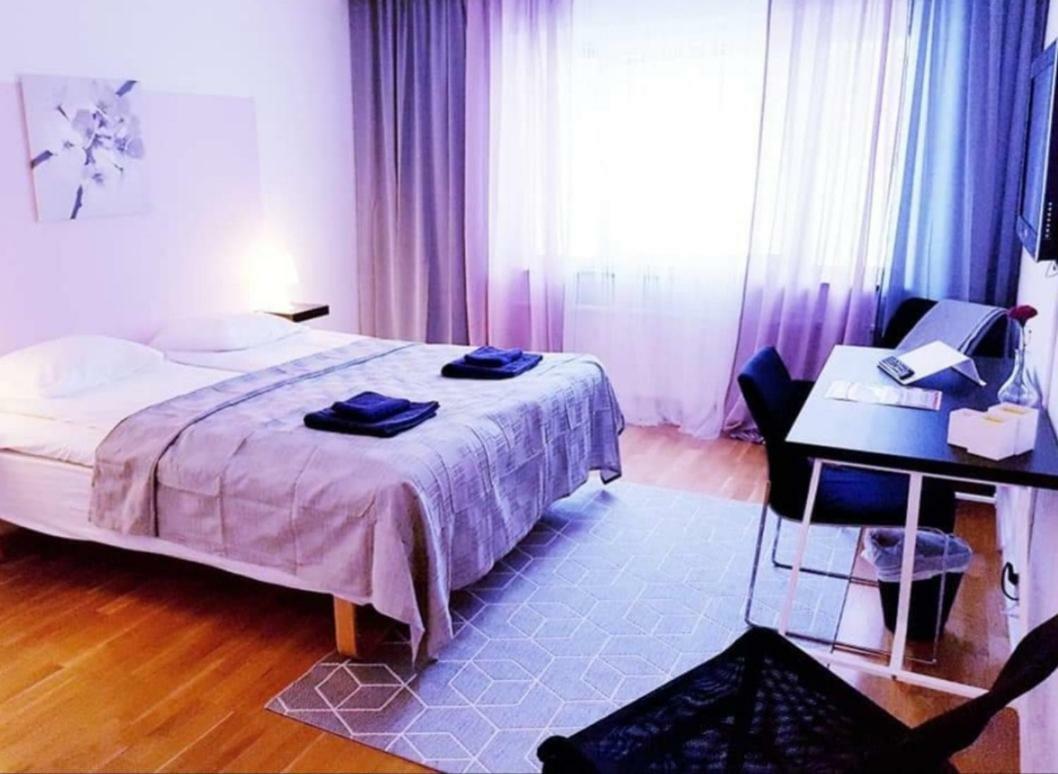 Hotell เอสคิสทูนา ภายนอก รูปภาพ