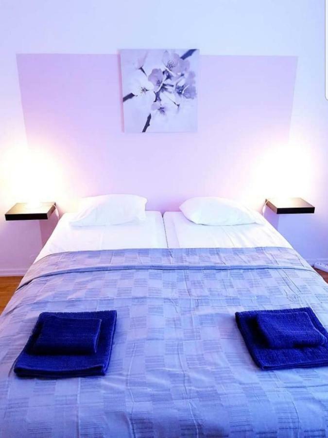 Hotell เอสคิสทูนา ภายนอก รูปภาพ